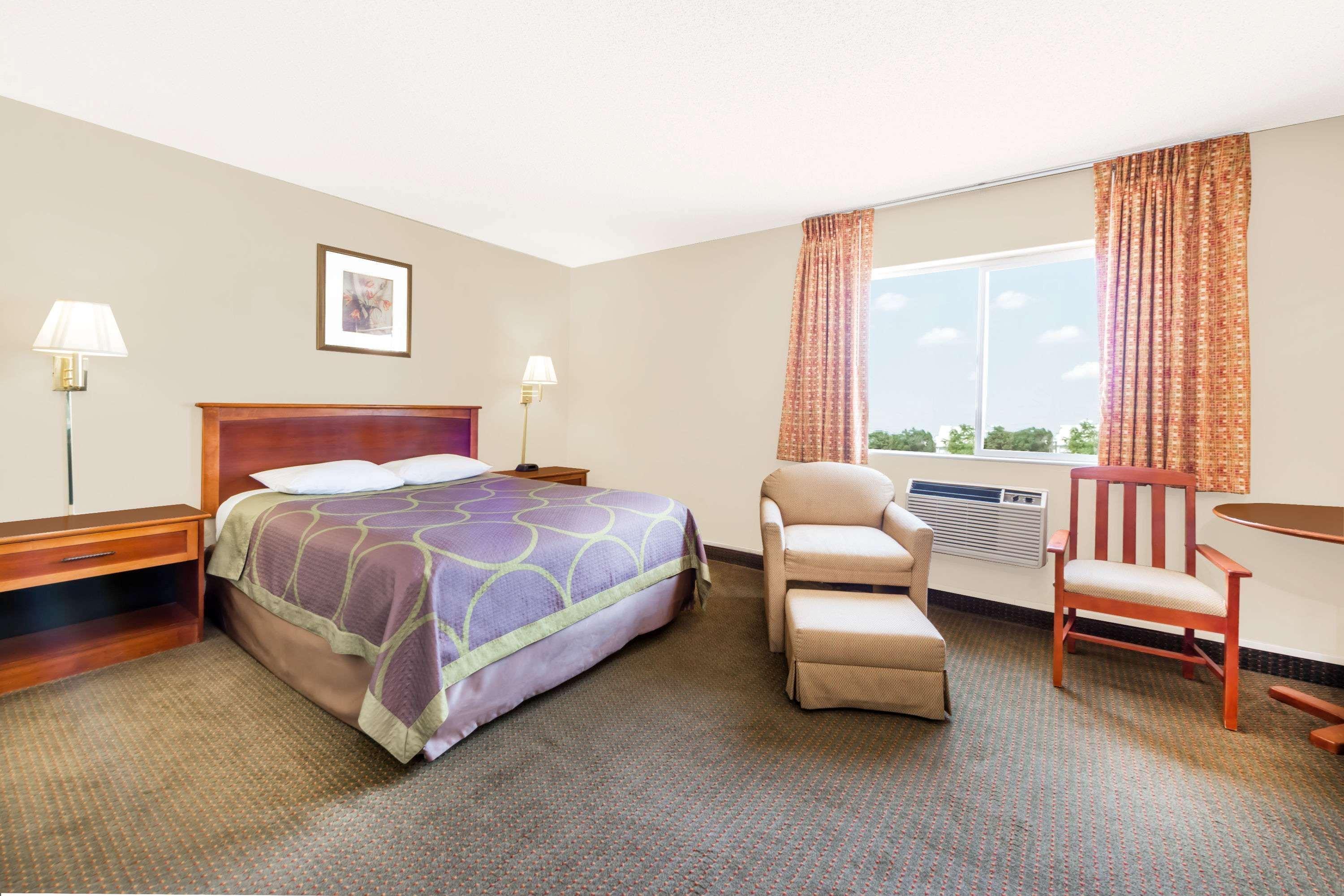 Hotel Super 8 By Wyndham Liberal Ks Extérieur photo